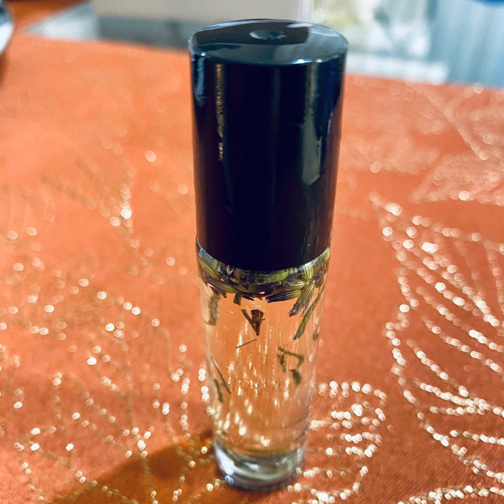 ๐Sleep Essential Oil๐ - Picture 4 of 5